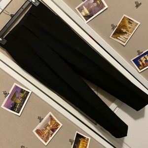 🛍️B2G1 FREE🛍️Worn onceVan Heusen pleated dress pants with pockets